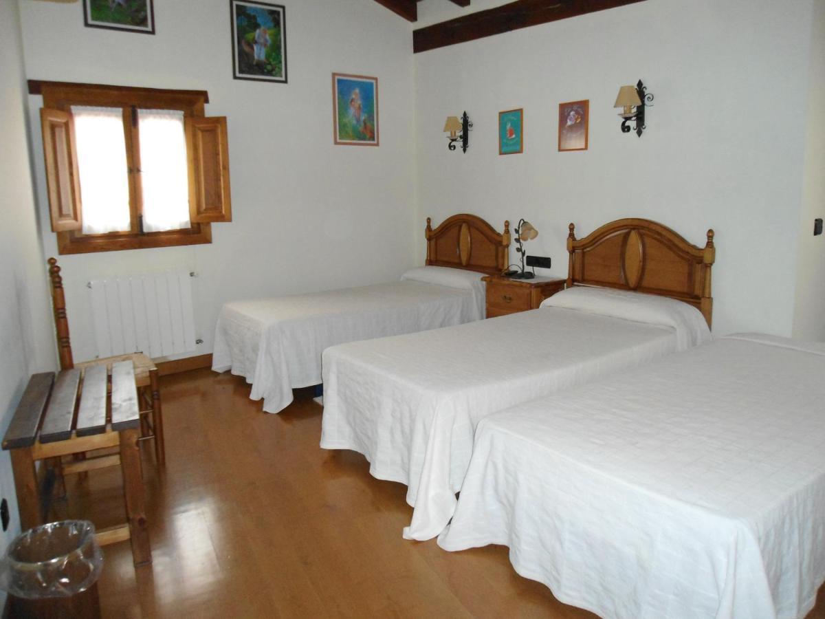 La Posada De Vinon - Casa Reda Pokoj fotografie