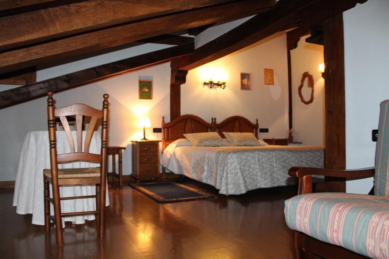 La Posada De Vinon - Casa Reda Exteriér fotografie