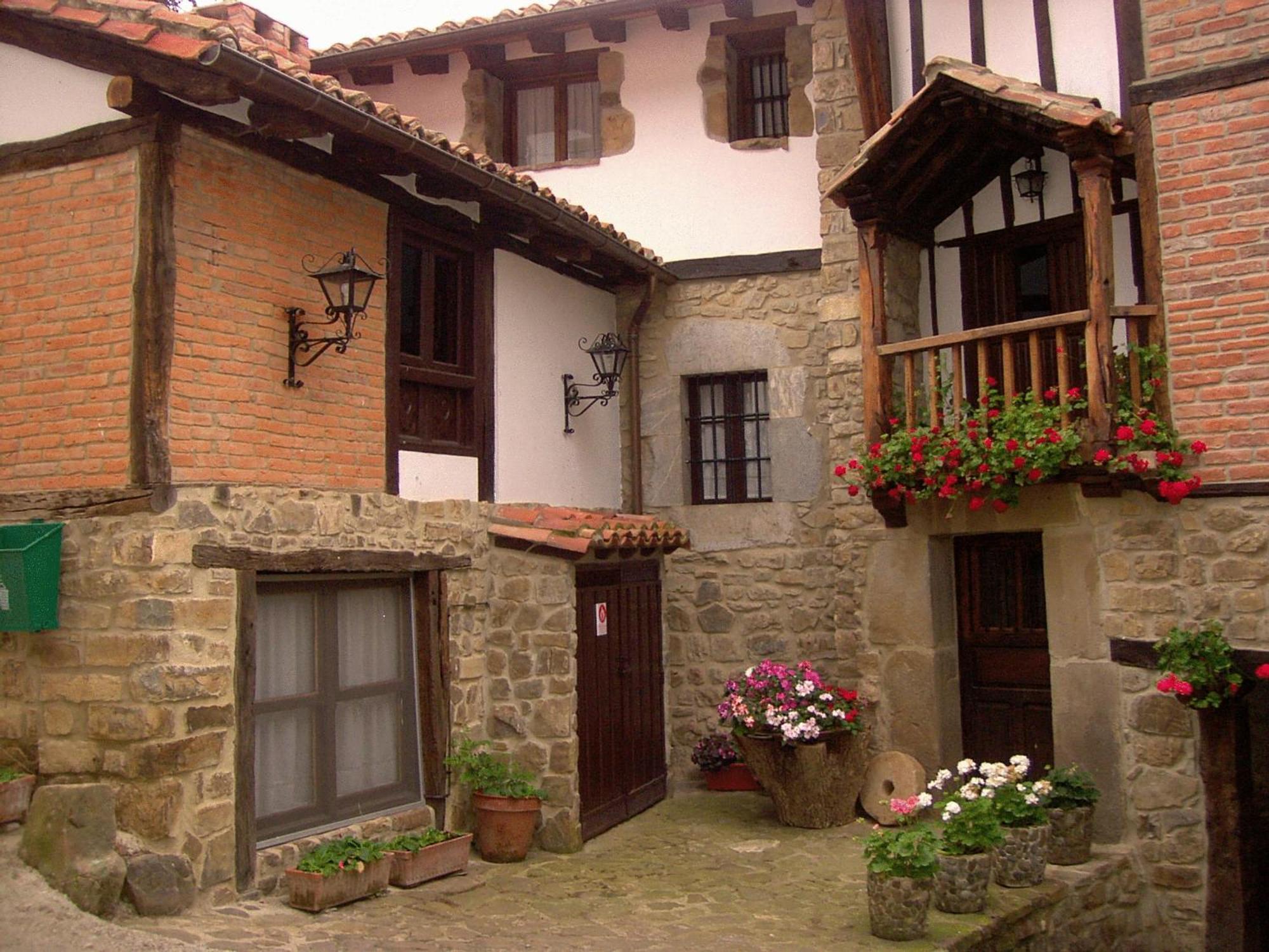 La Posada De Vinon - Casa Reda Exteriér fotografie
